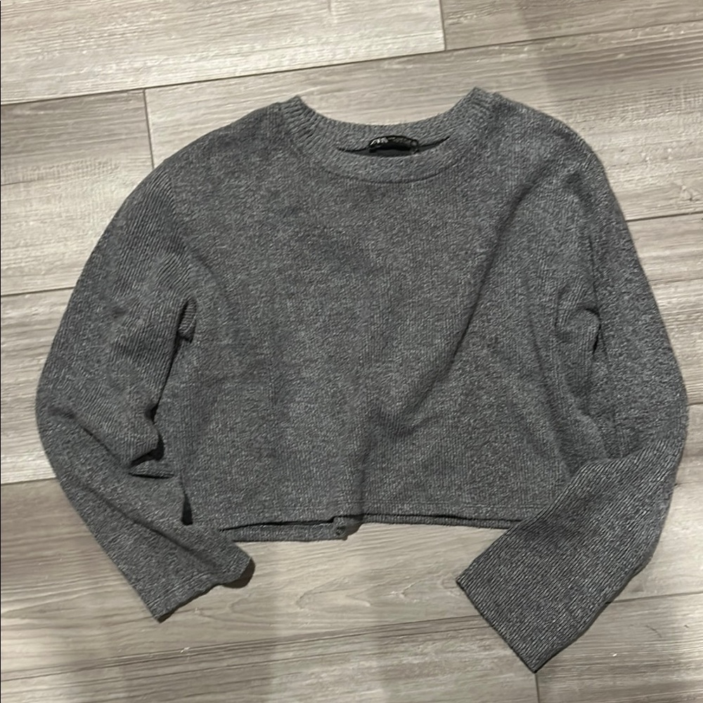 Gray Cropped Sweater